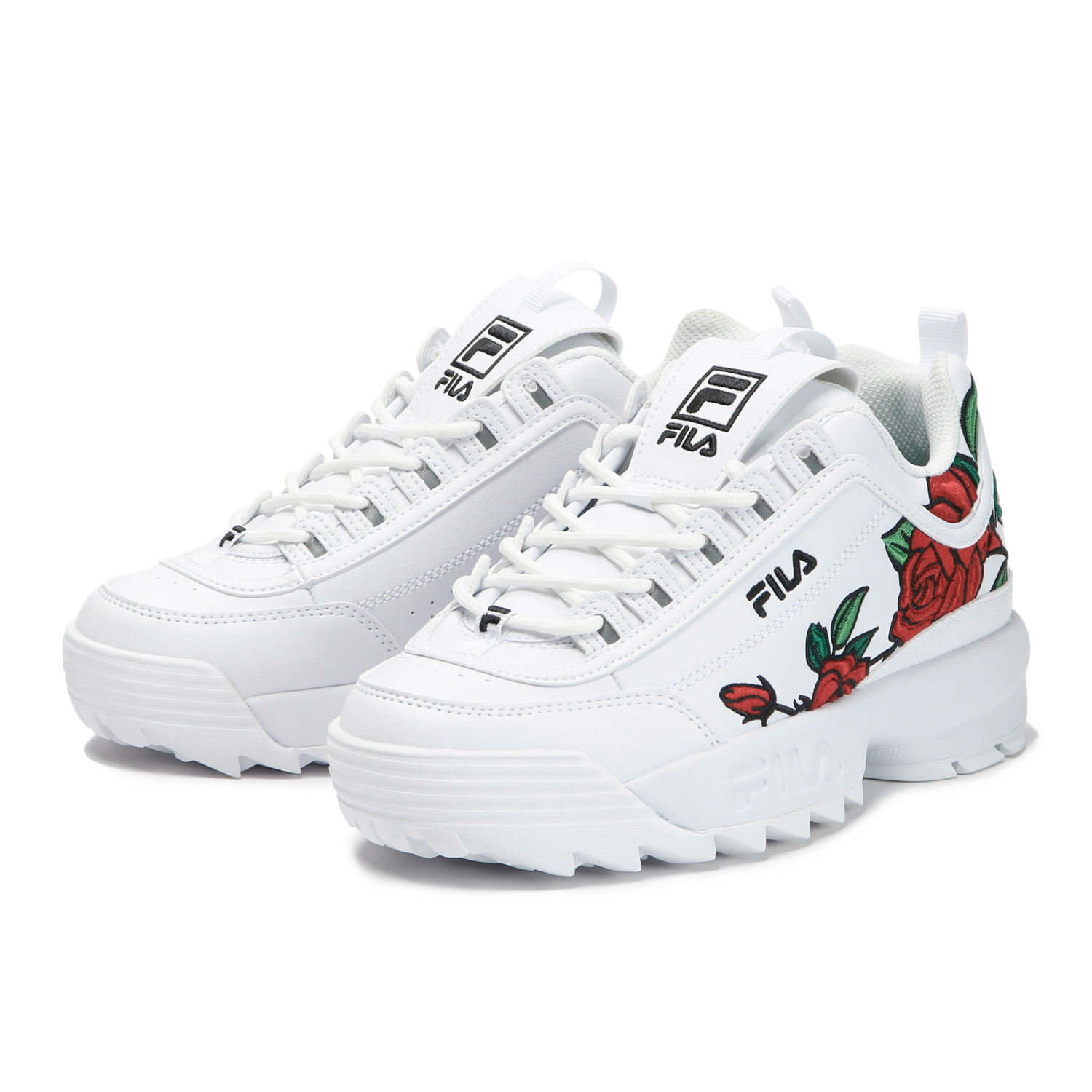 刺繍が施されているFLORALシリーズがローンチ。 | FILA 公式サイト
