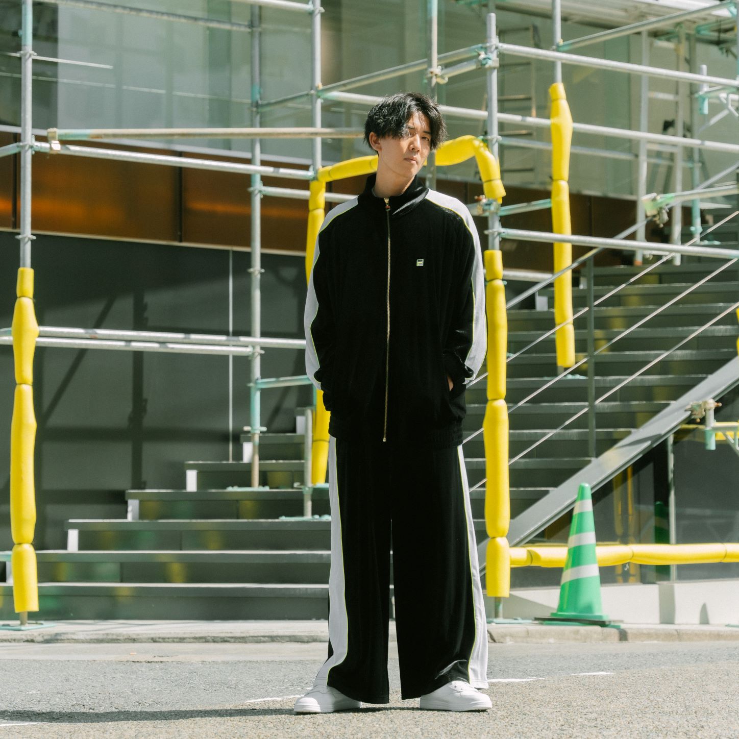 公式限定】ベロア ロングパンツ セットアップ対応 メンズ|FILA